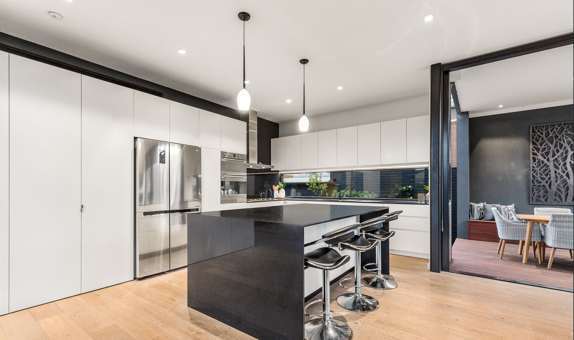 Property Gallery Thumbnail 6