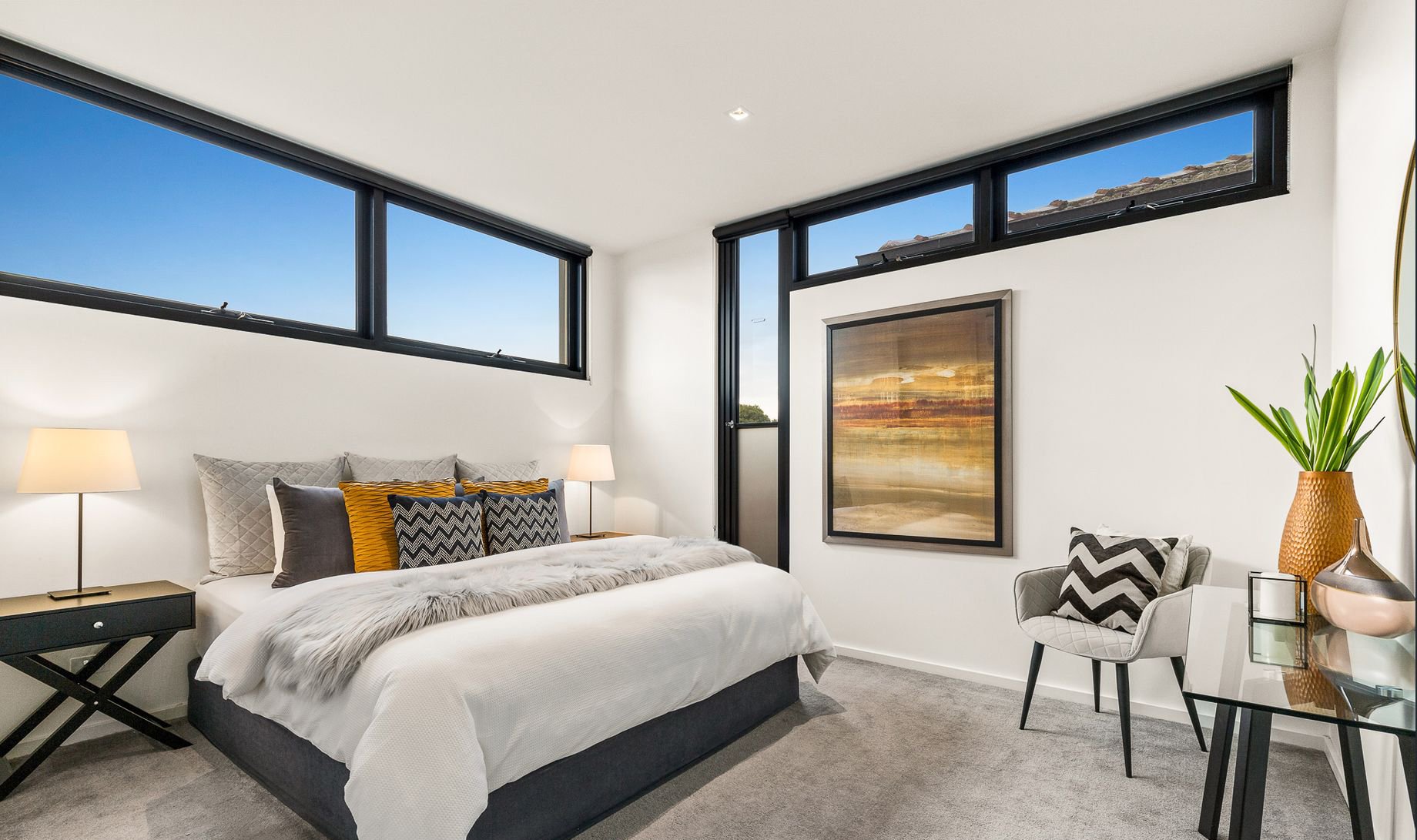 Property Gallery Thumbnail 11