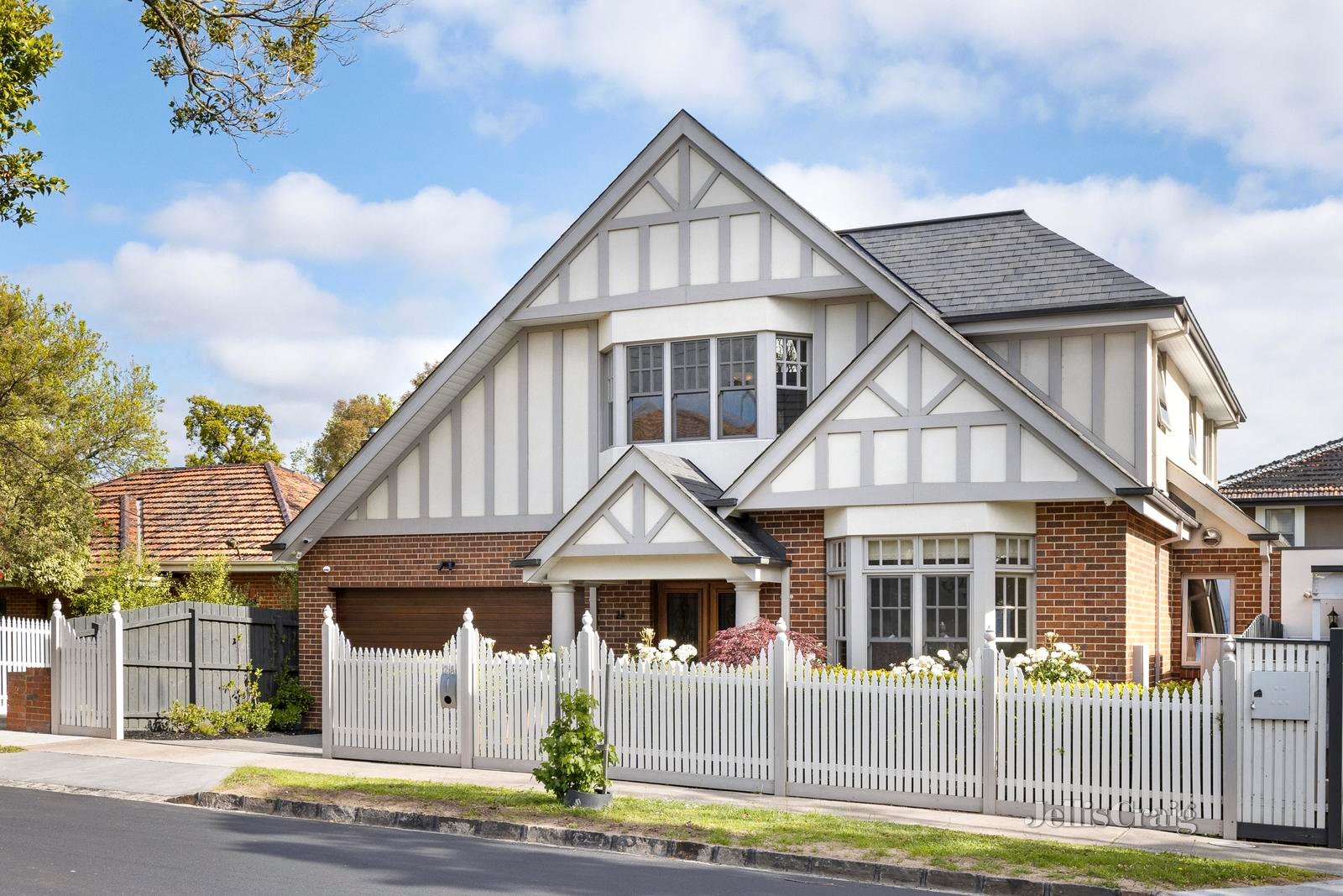 2A Bona Vista Avenue, Surrey Hills image 1