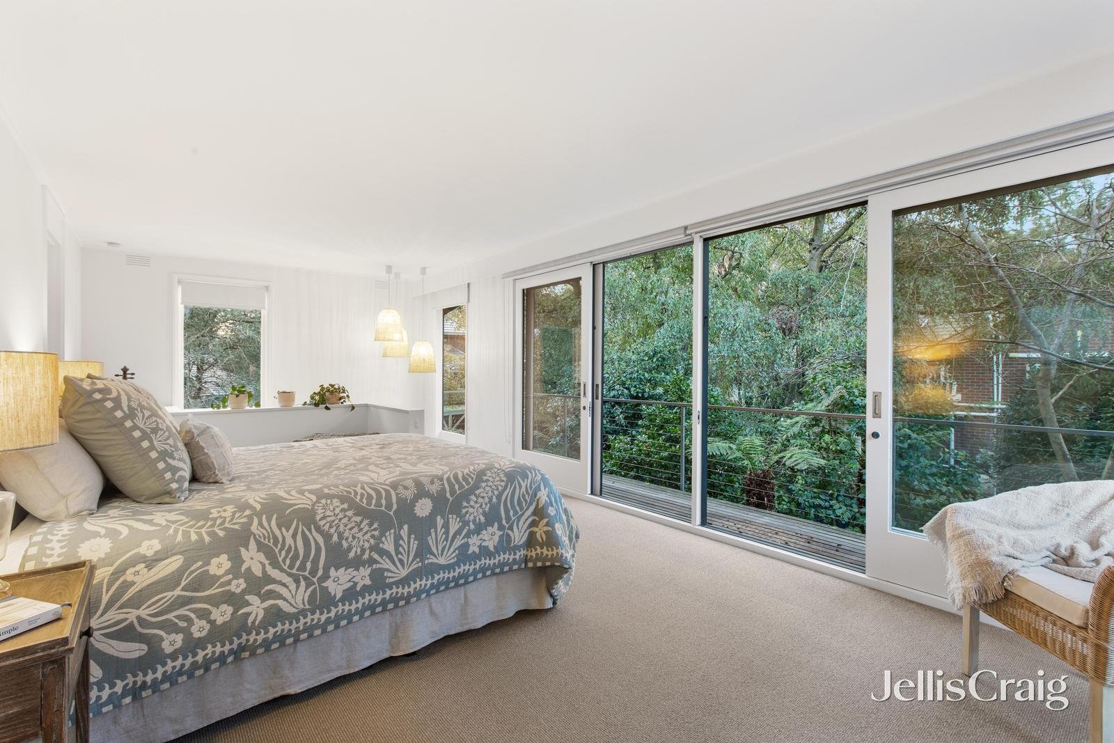 2A Boongarry Avenue, Blackburn image 8