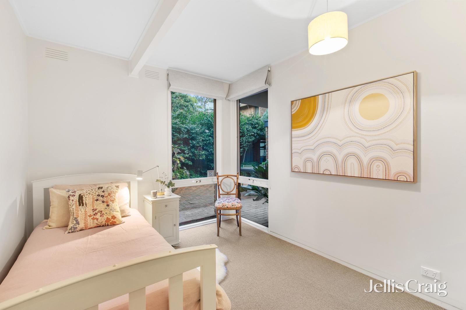 2A Boongarry Avenue, Blackburn image 11