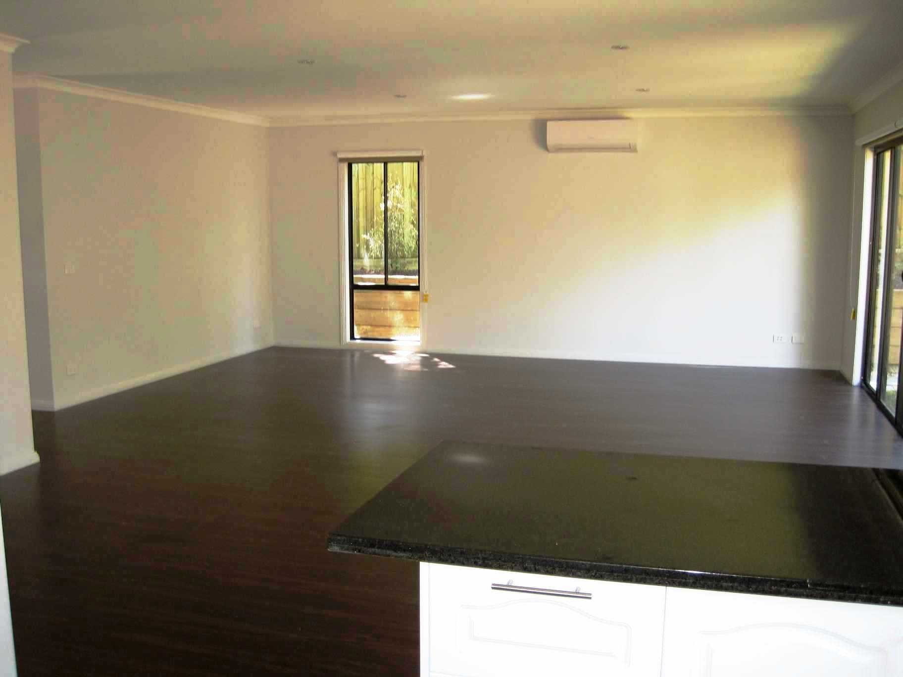 2A Braemar Street, Croydon image 3