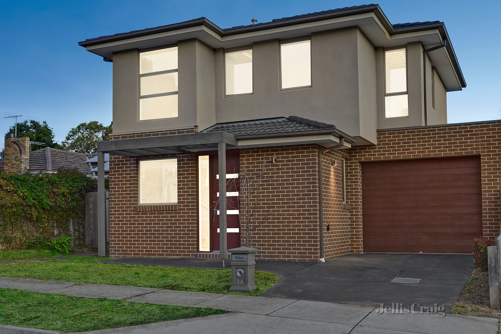 2A Clifford Court, Forest Hill image 1