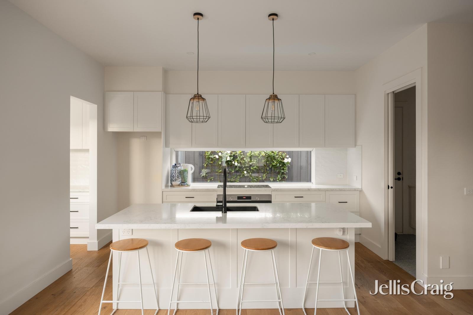 2a Coates Street, Bentleigh image 4