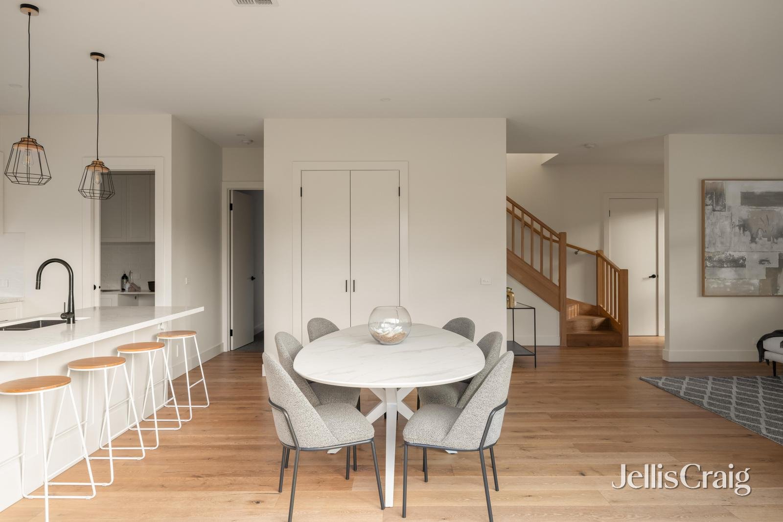2a Coates Street, Bentleigh image 7