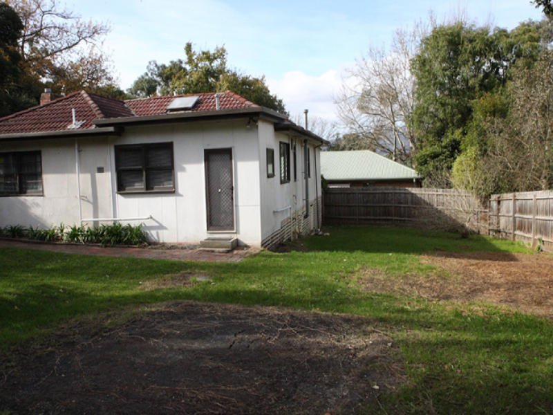 2A Croydon Way, Croydon image 9