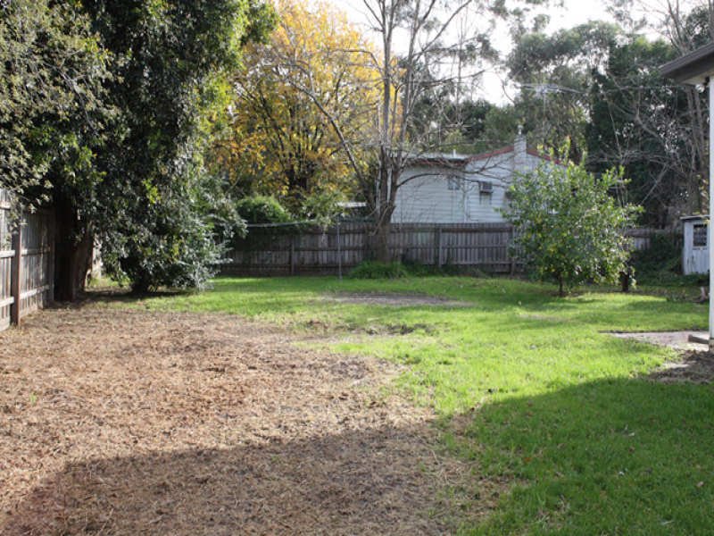 2A Croydon Way, Croydon image 10