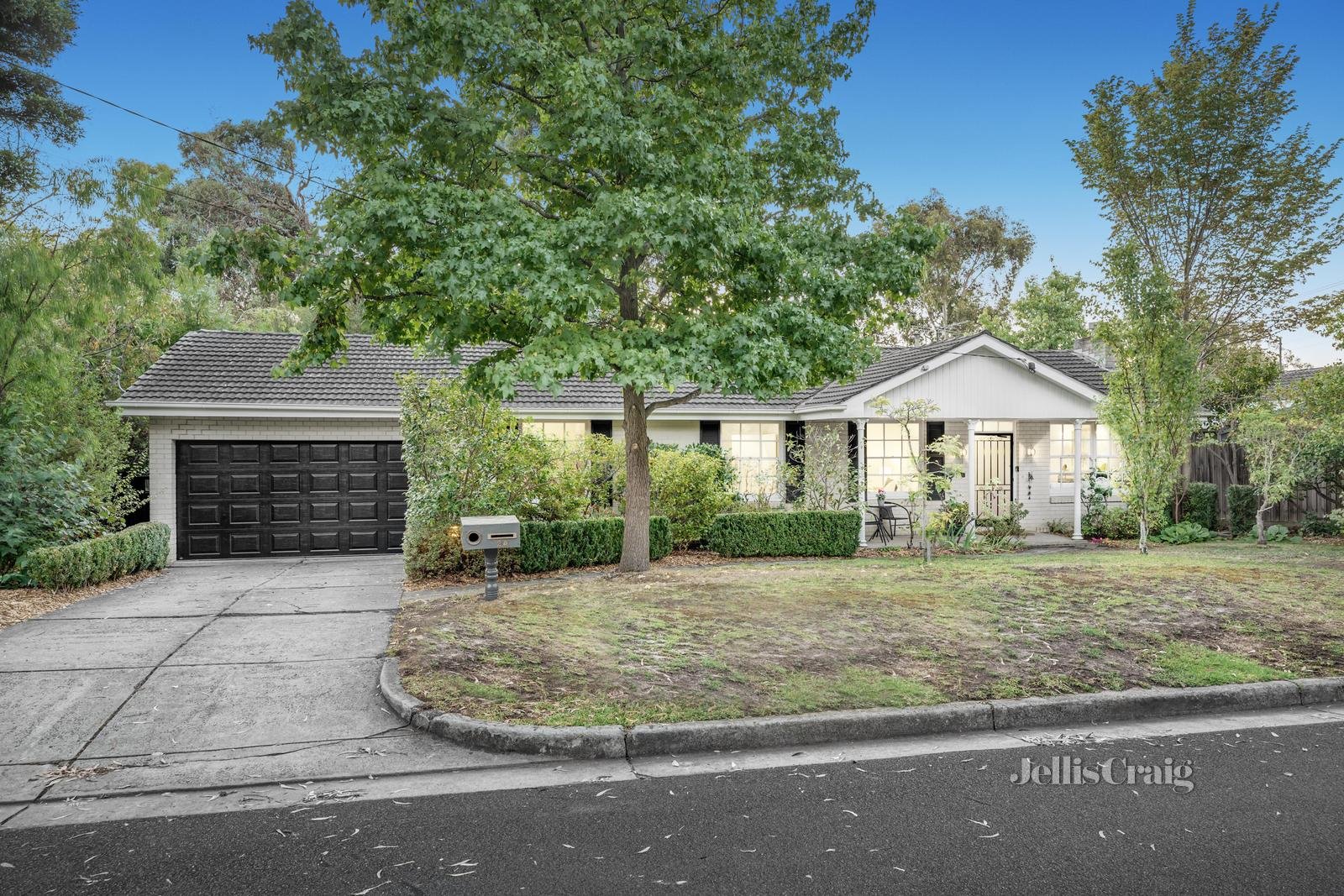 2A Deanswood Road, Forest Hill image 1