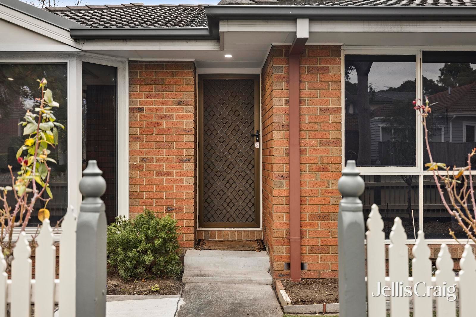2A Dewrang Crescent, Blackburn image 2