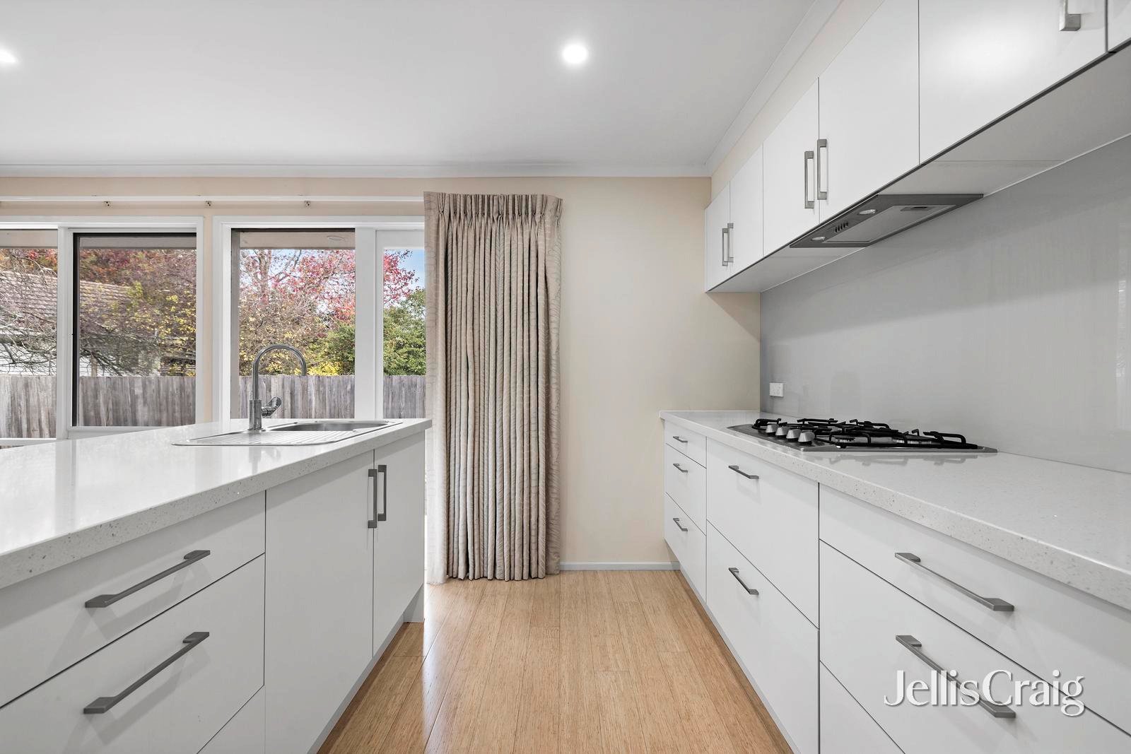 2A Dewrang Crescent, Blackburn image 6