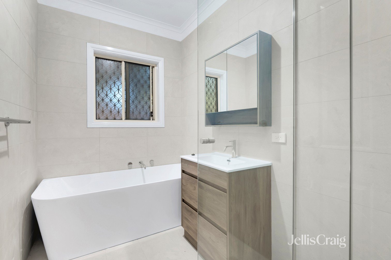 2A Dorothy Avenue, Sunshine image 12