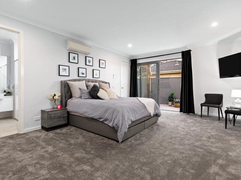 Property Gallery Thumbnail 9