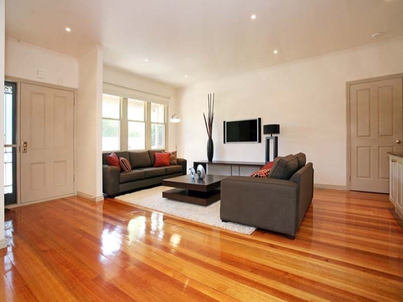 2a Edyvean Street, Surrey Hills image 2