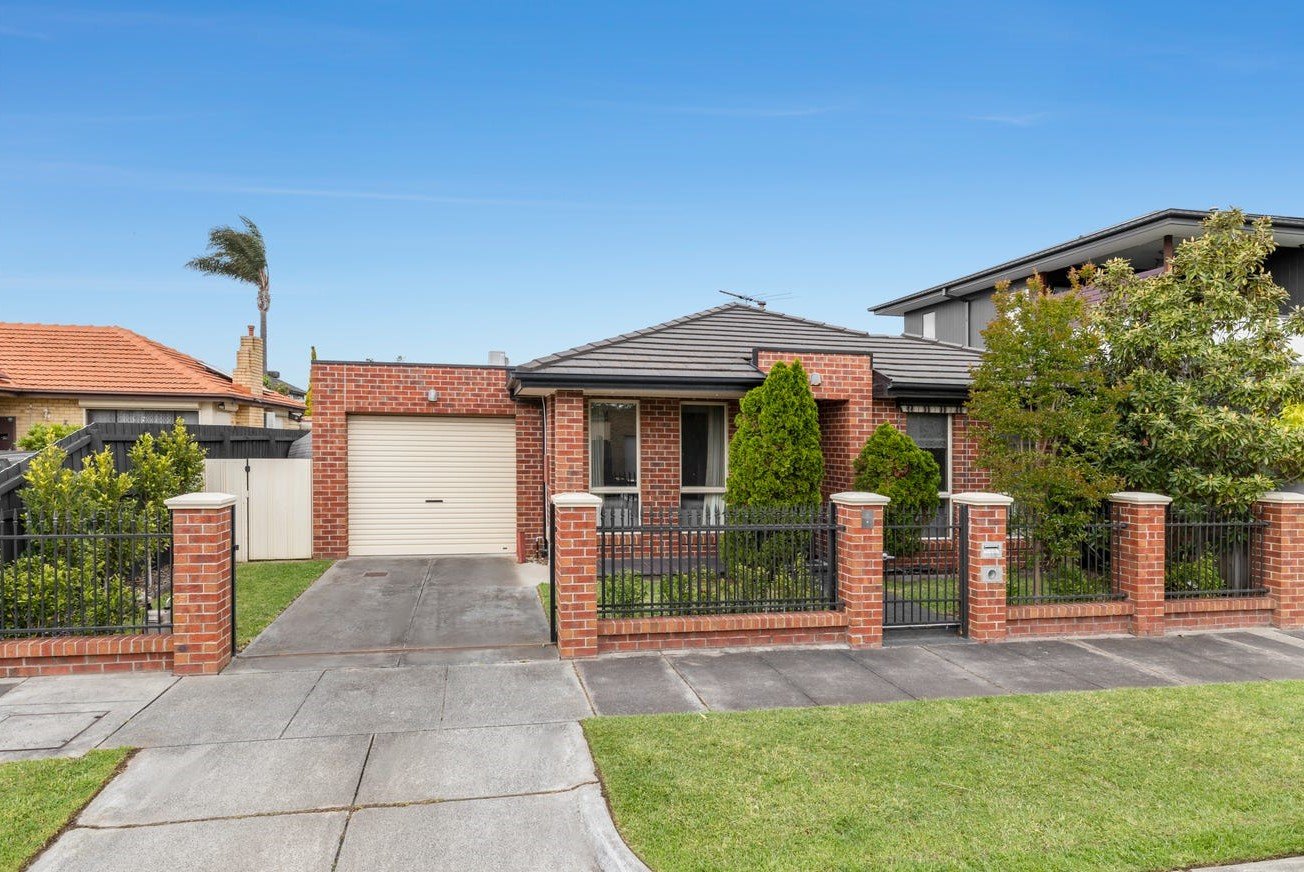 2A Elaine Court, Bentleigh&nbsp;East image 1