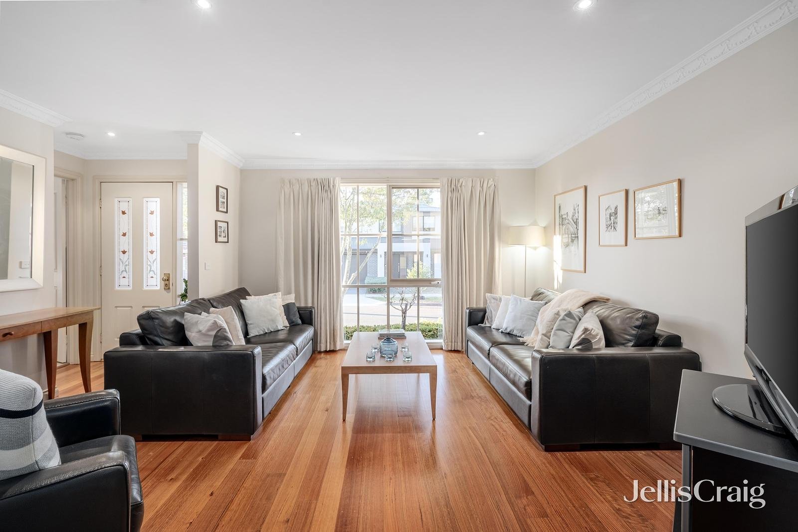 2A Erli Court, Blackburn image 2