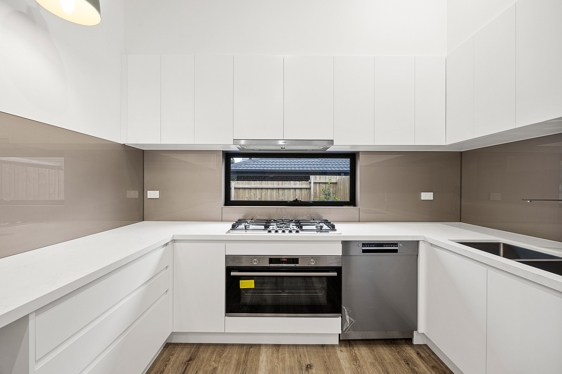 2A Ferguson Street, Mitcham image 4