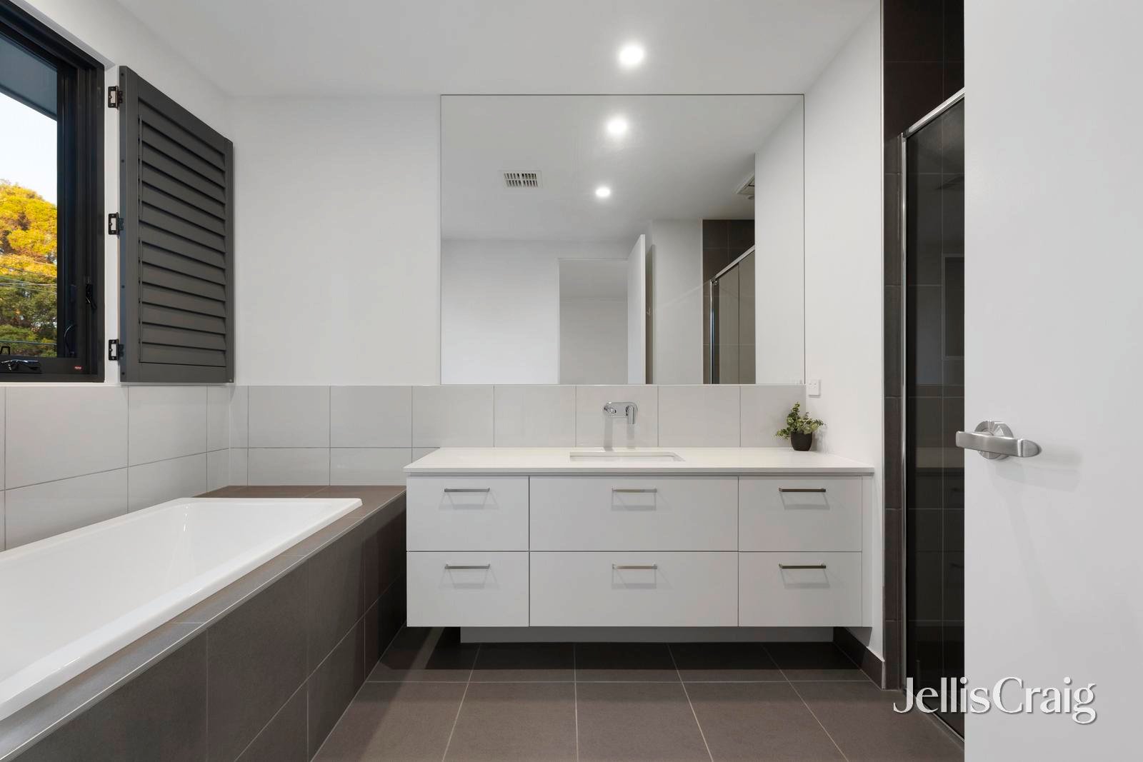 2a Fraser Street, Bentleigh&nbsp;East image 11