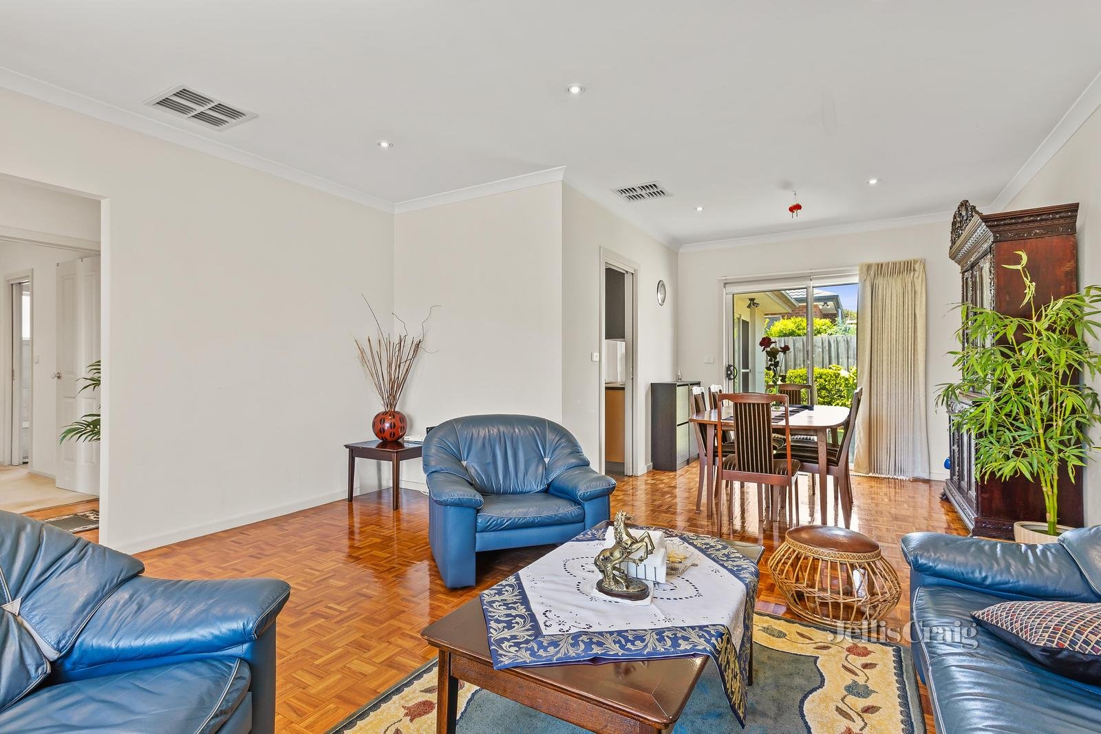 2A Glenwood Avenue, Glen Waverley image 4