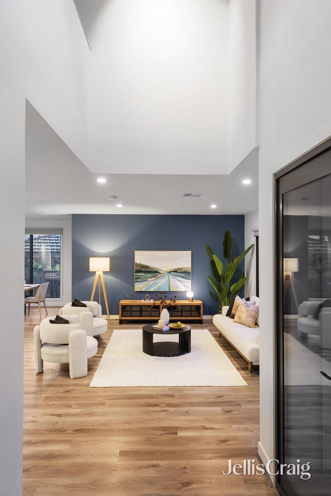 2A Grandview Avenue, Glen Iris image 2