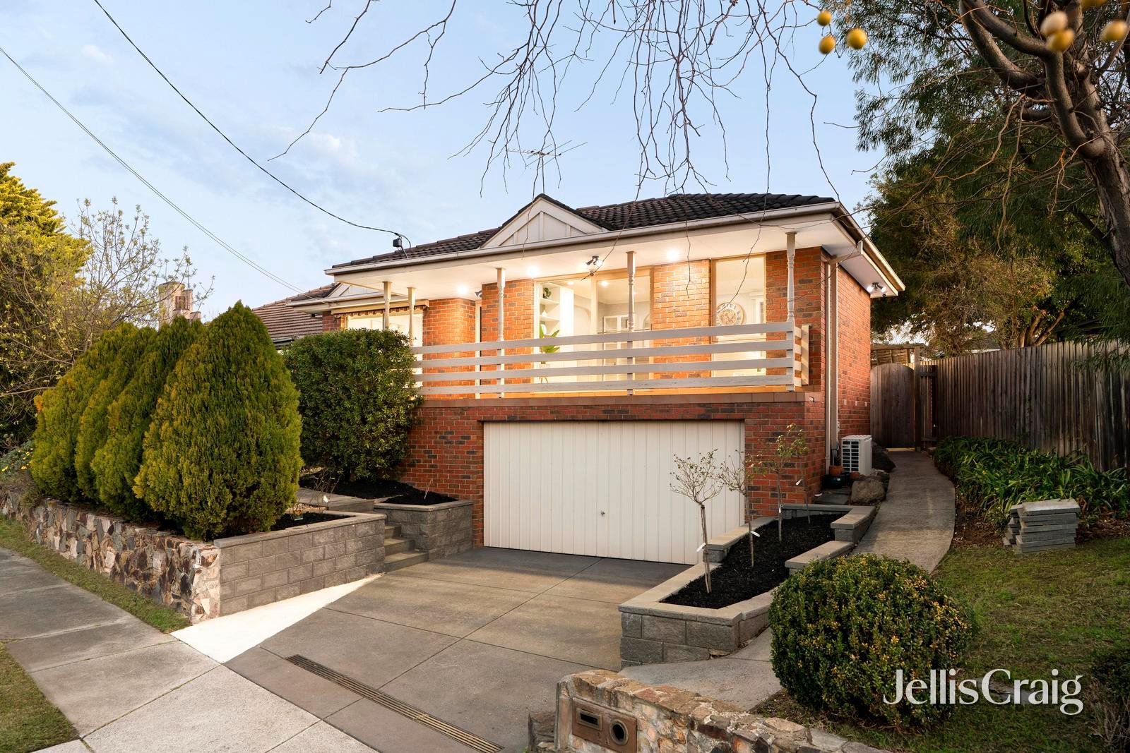 2A Grenfell Road, Mount&nbsp;Waverley image 1