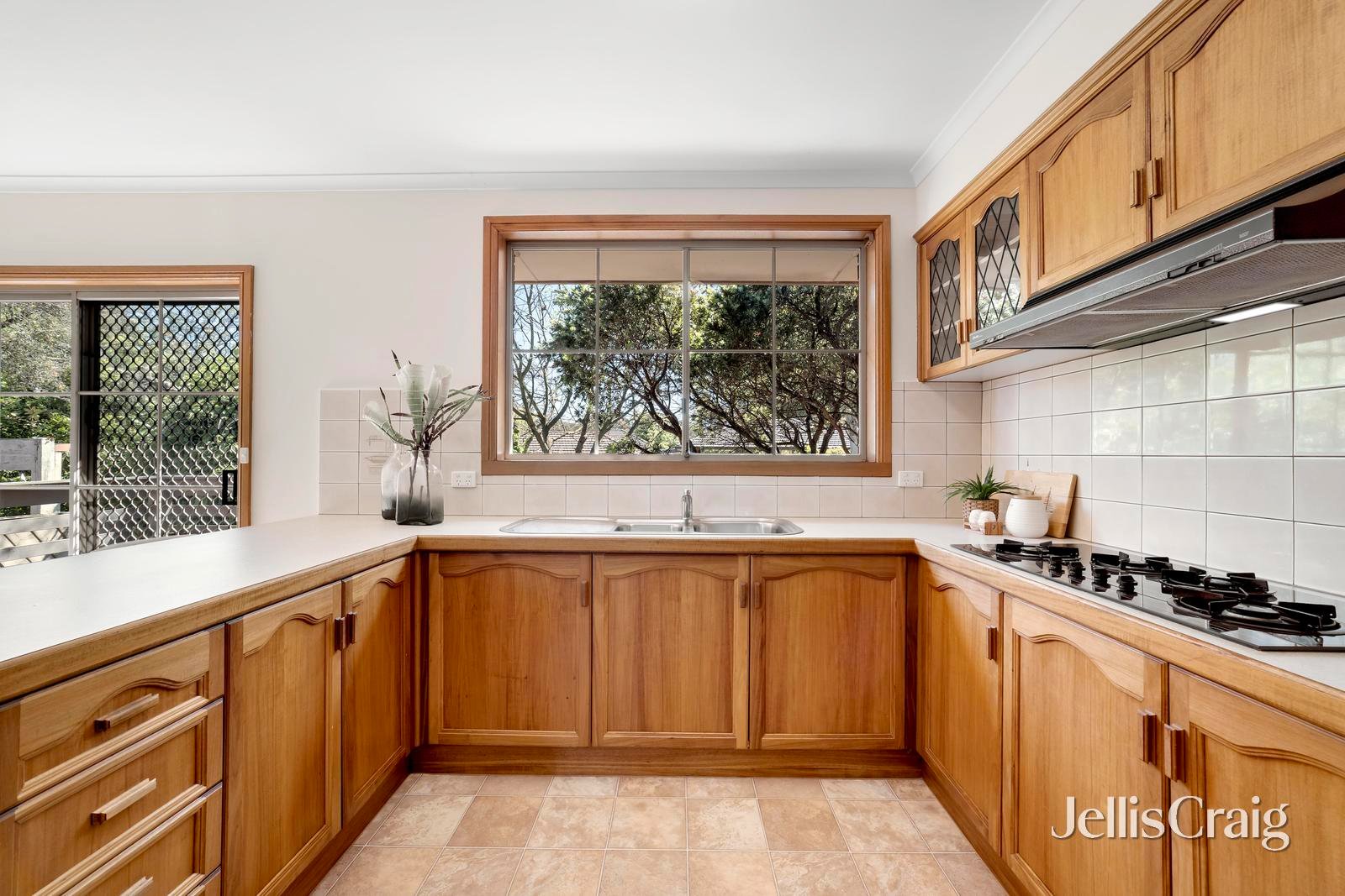 2A John Street, Blackburn image 6