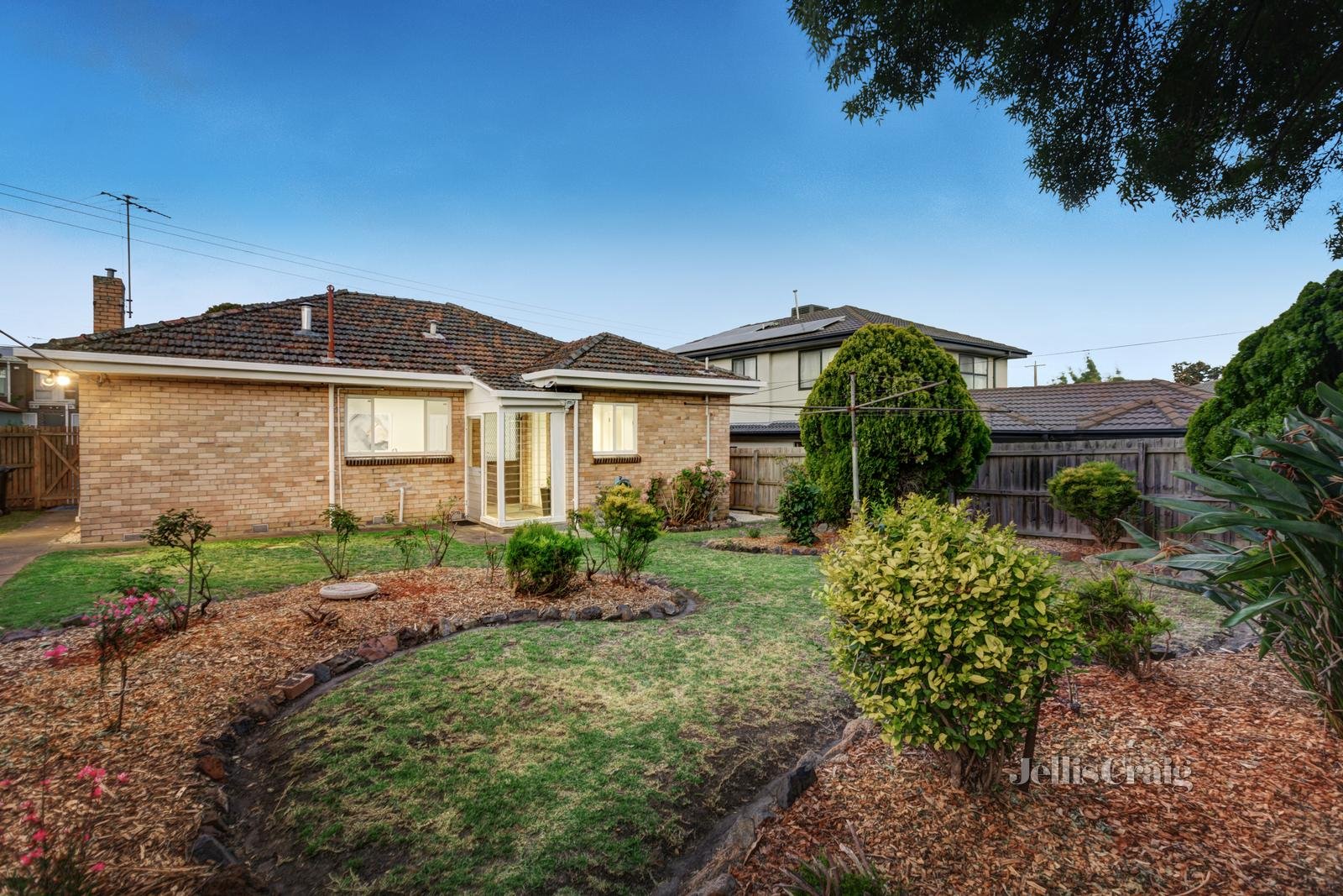 2A Kangaroo Road, Murrumbeena image 11