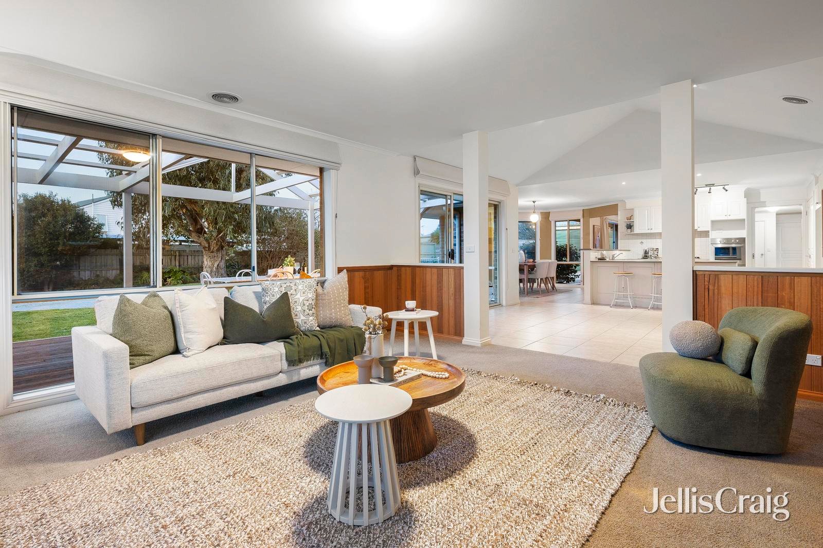 2A Kaylene Court, Mount Martha image 7
