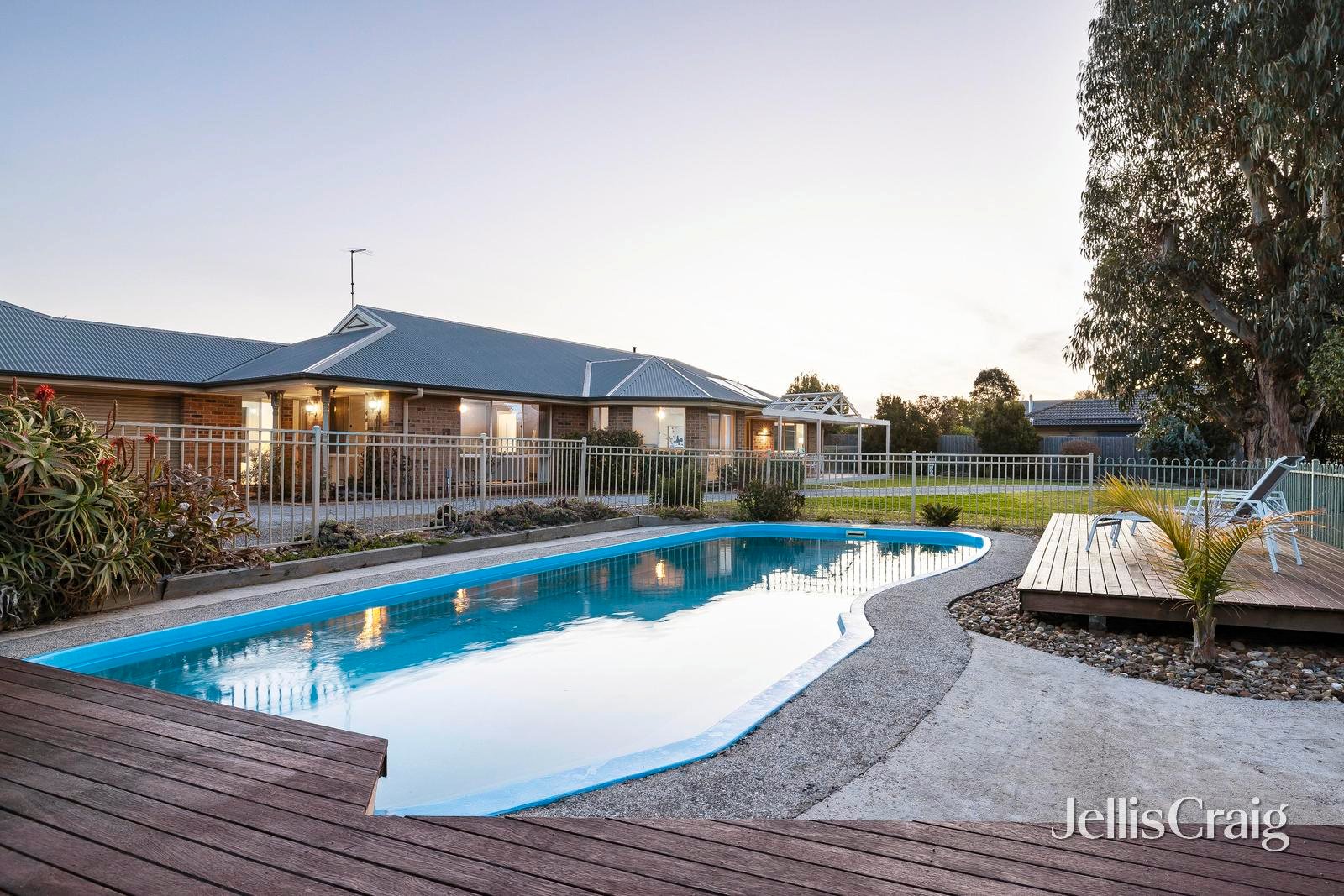 2A Kaylene Court, Mount Martha image 16