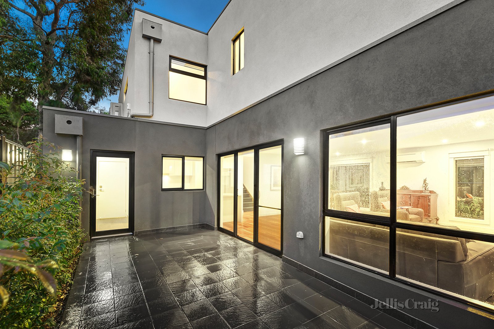 2A King Street, Glen Iris image 4