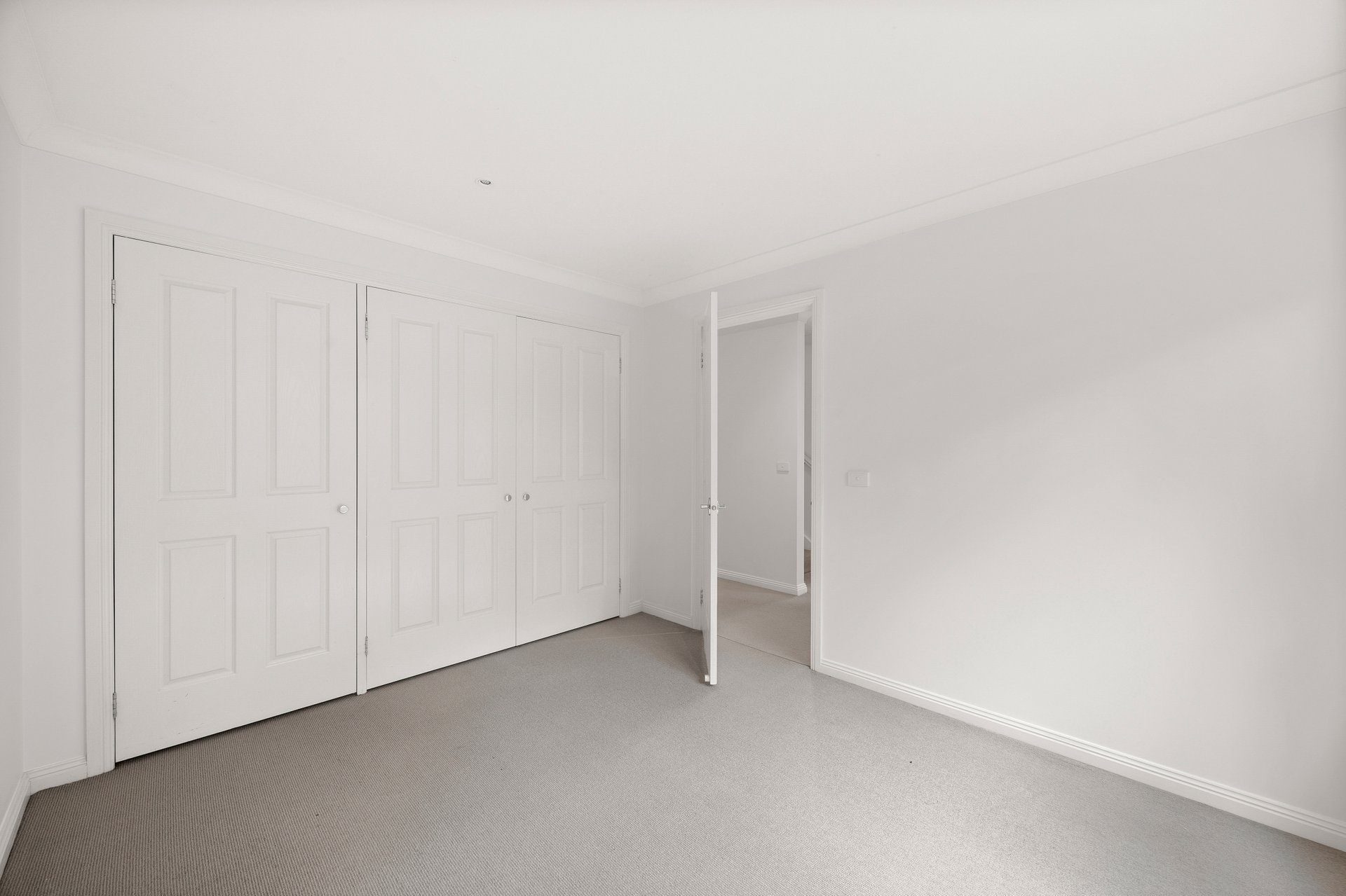 2A Kingsclere Street, Vermont image 10