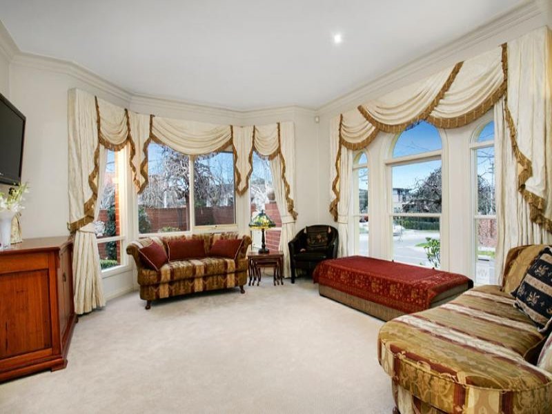 2A Mabel Street, Camberwell image 3