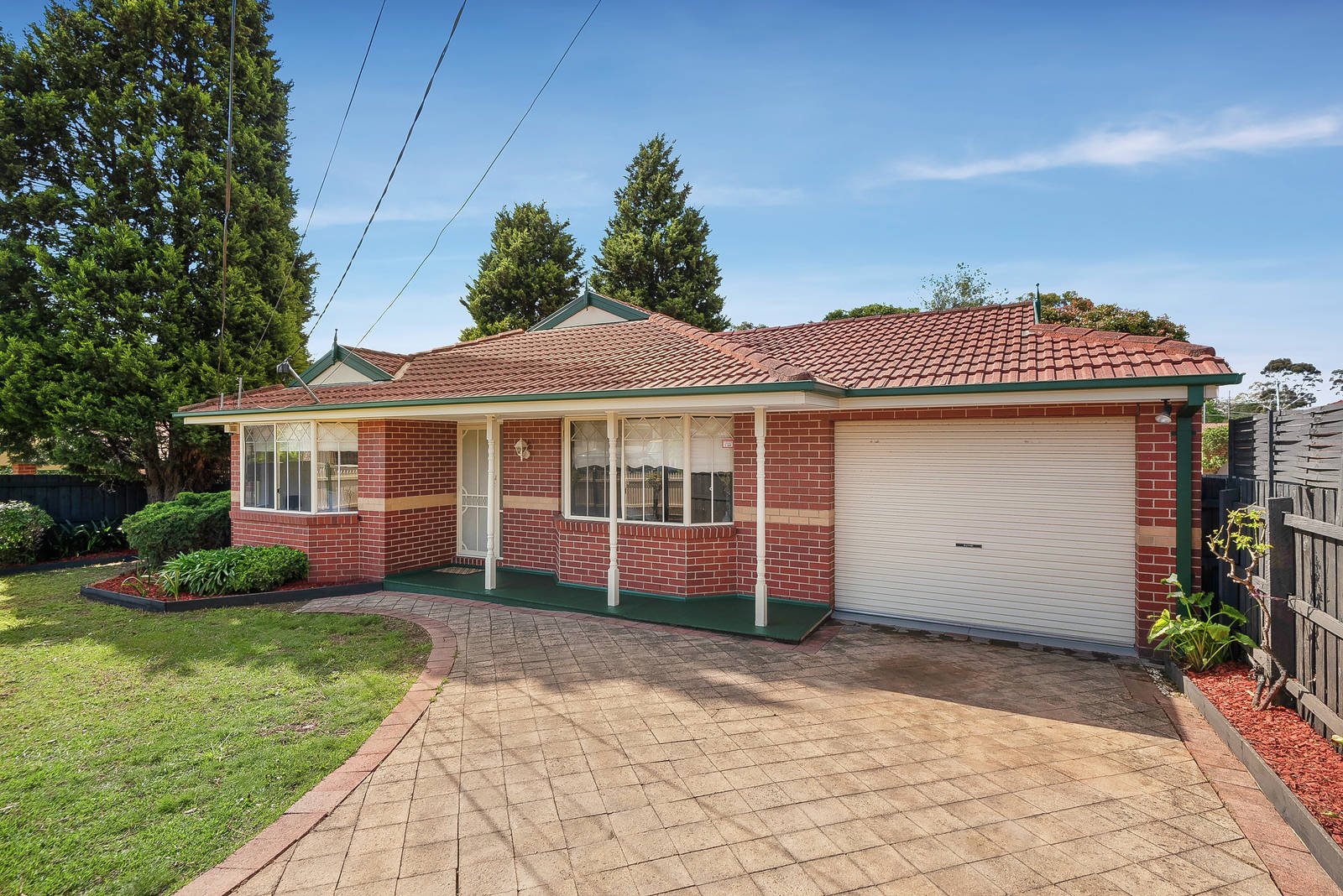 2a Maclagan Crescent, Reservoir Vic 3073