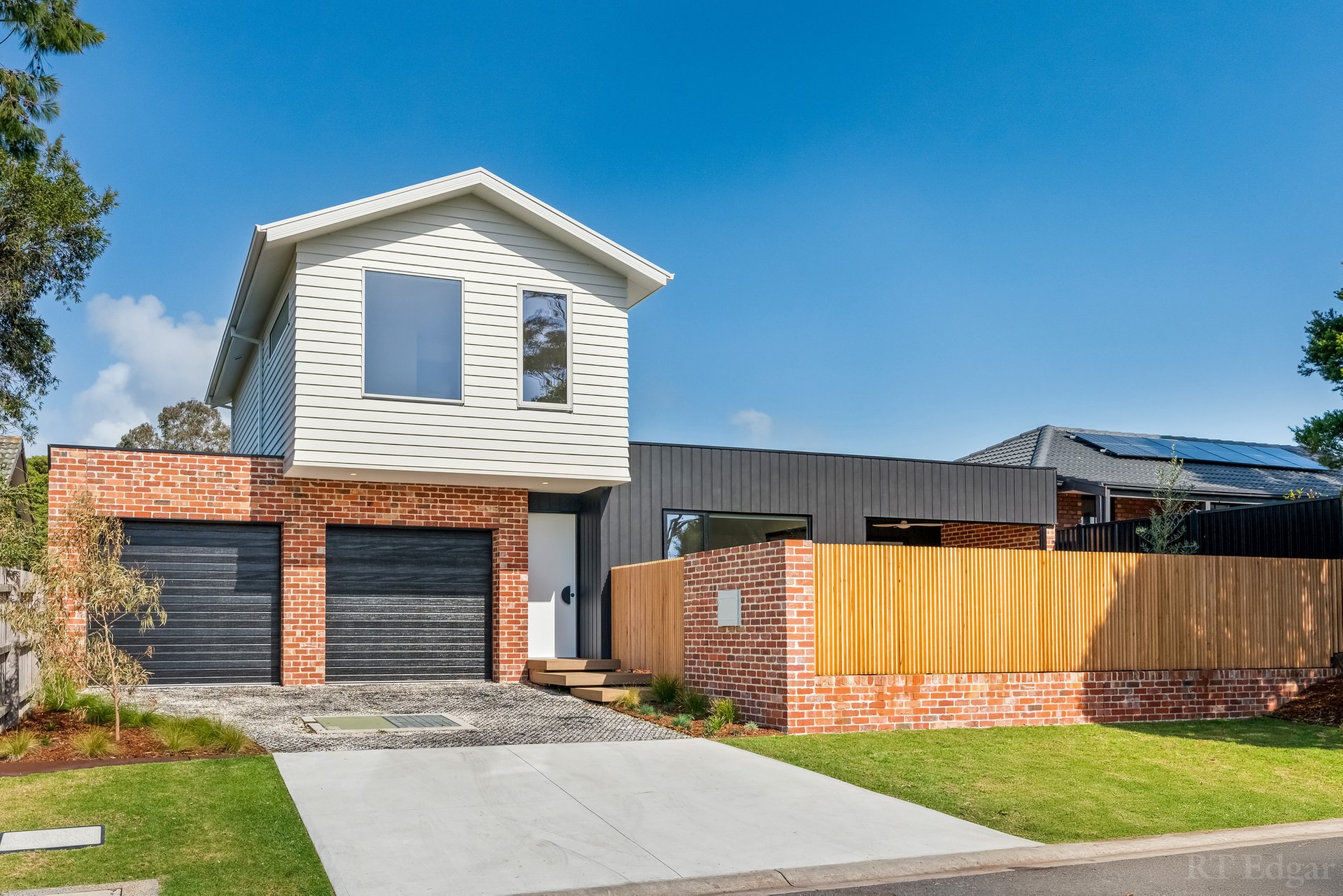 Property Gallery - Main Image