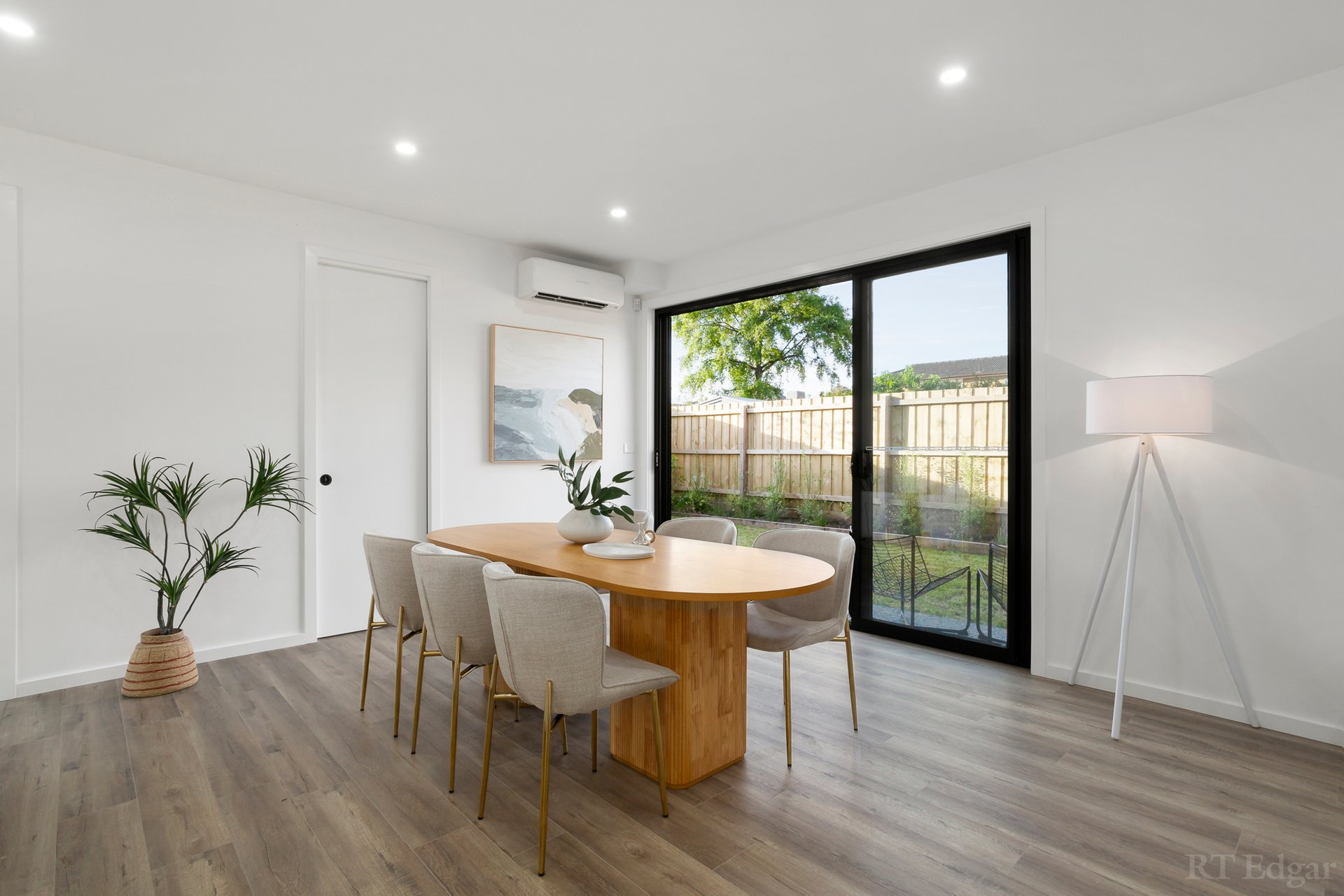 Property Gallery Thumbnail 4