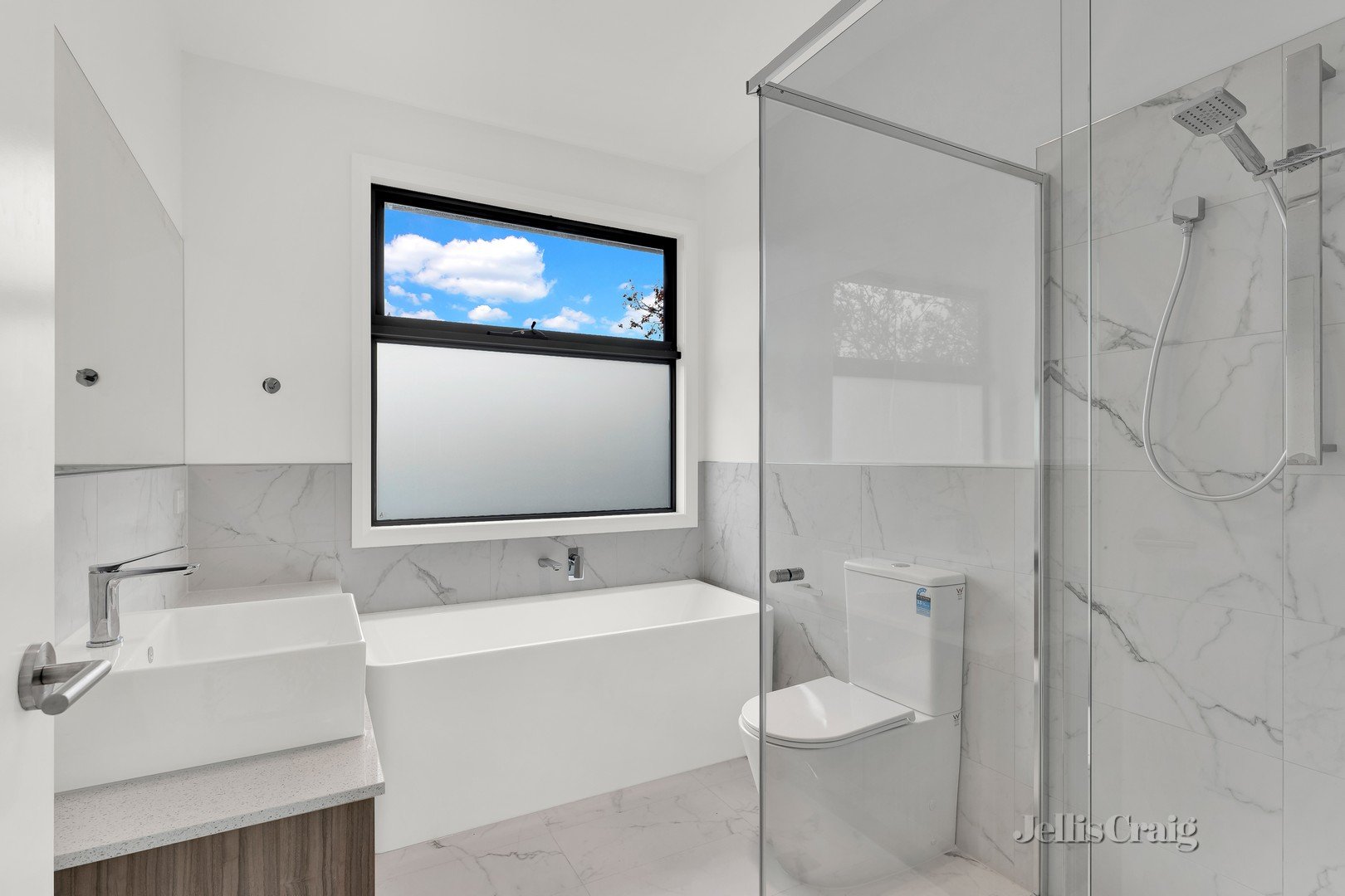 2A Murdo Road, Clayton image 7