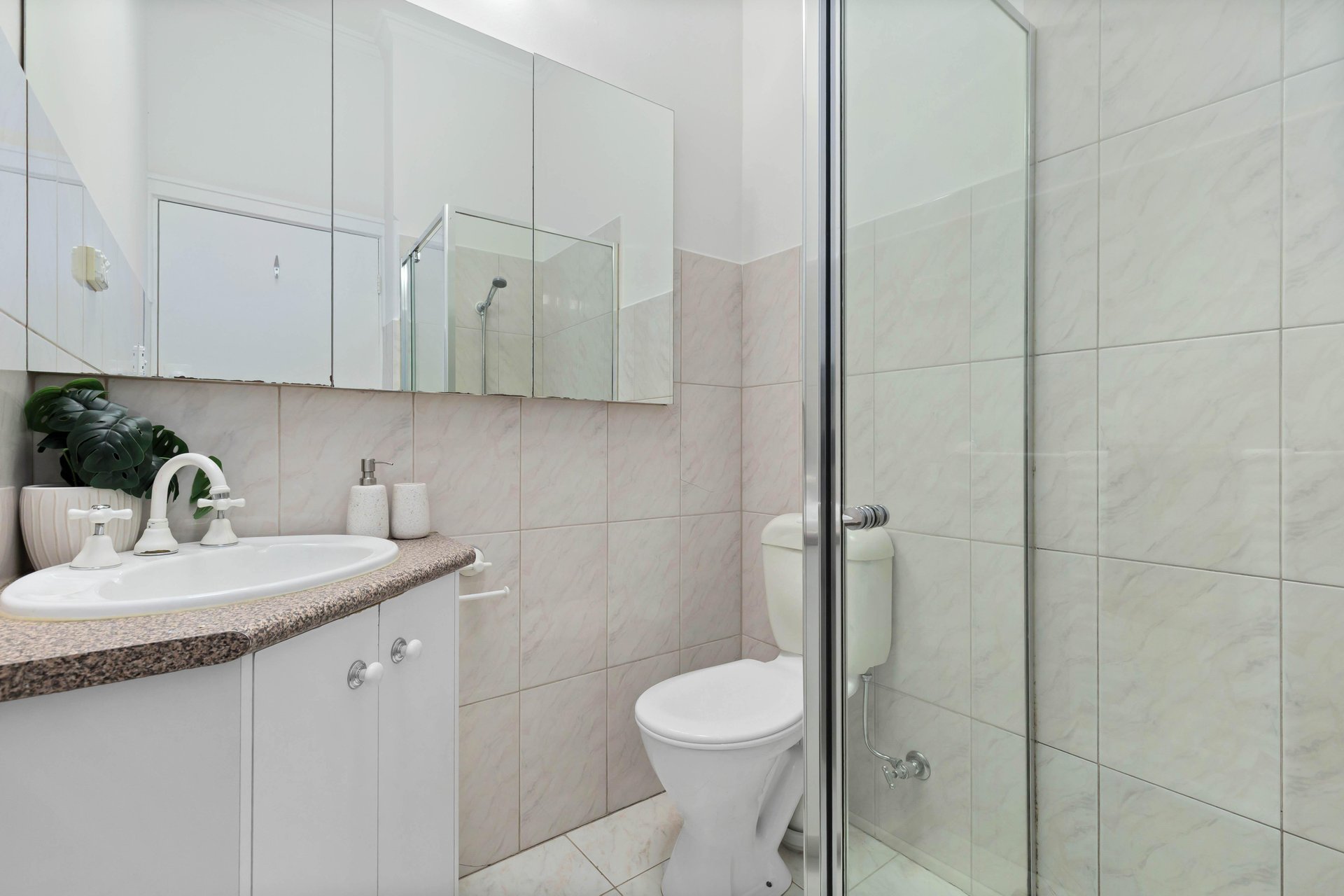 2A Nott Street, Balwyn image 7