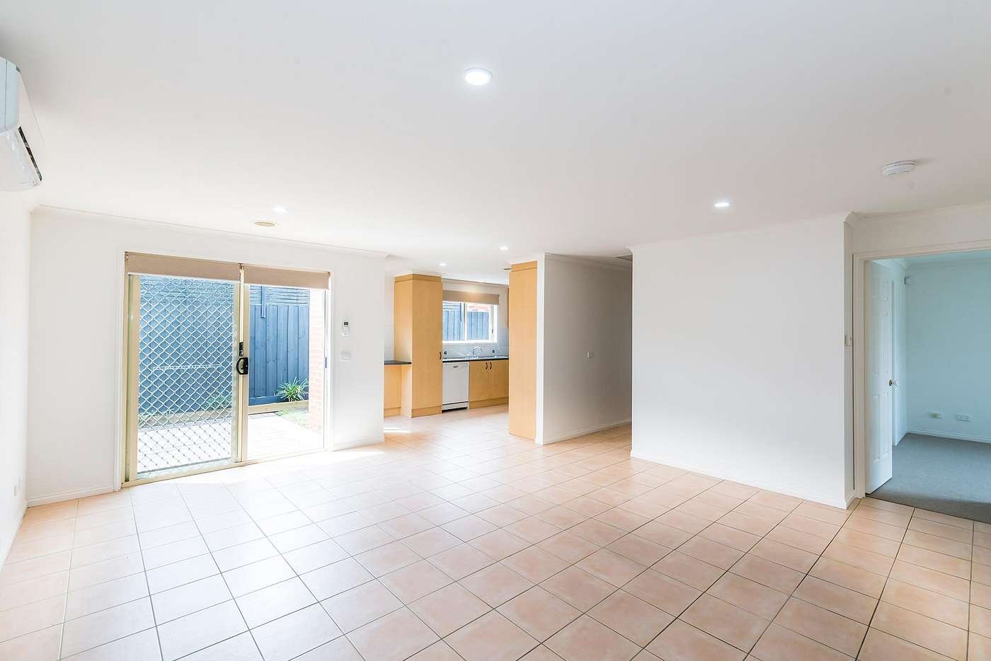 2A O'Connor Crescent, Hampton East image 3