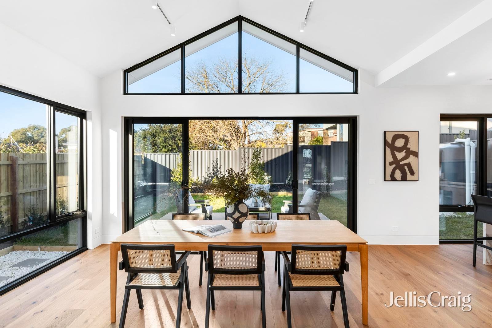2A Paynes Road, Mount&nbsp;Waverley image 4