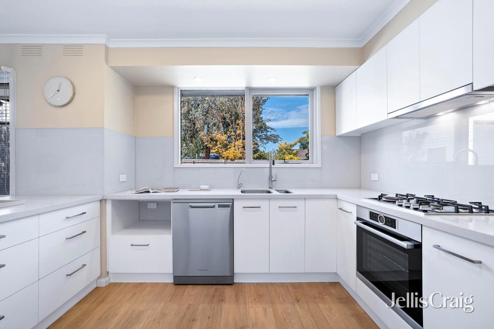 2A Price Street, Mitcham image 4