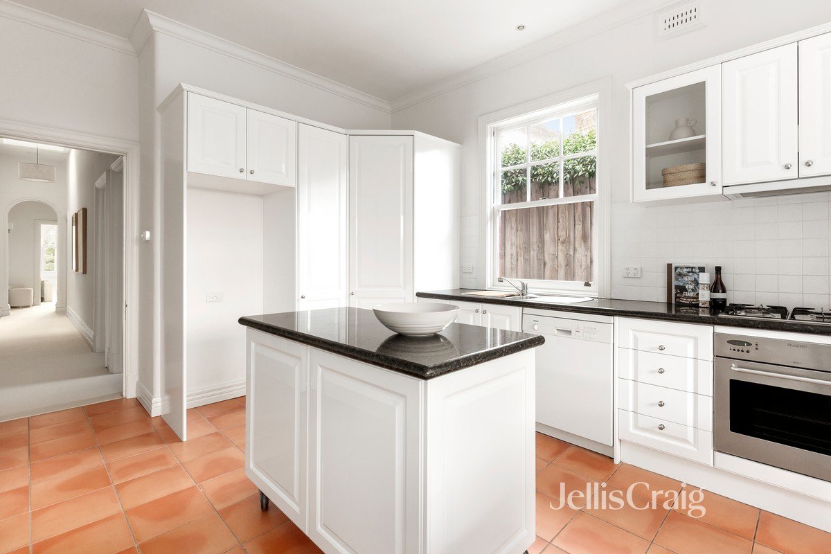 2A Rose Street, Armadale image 4