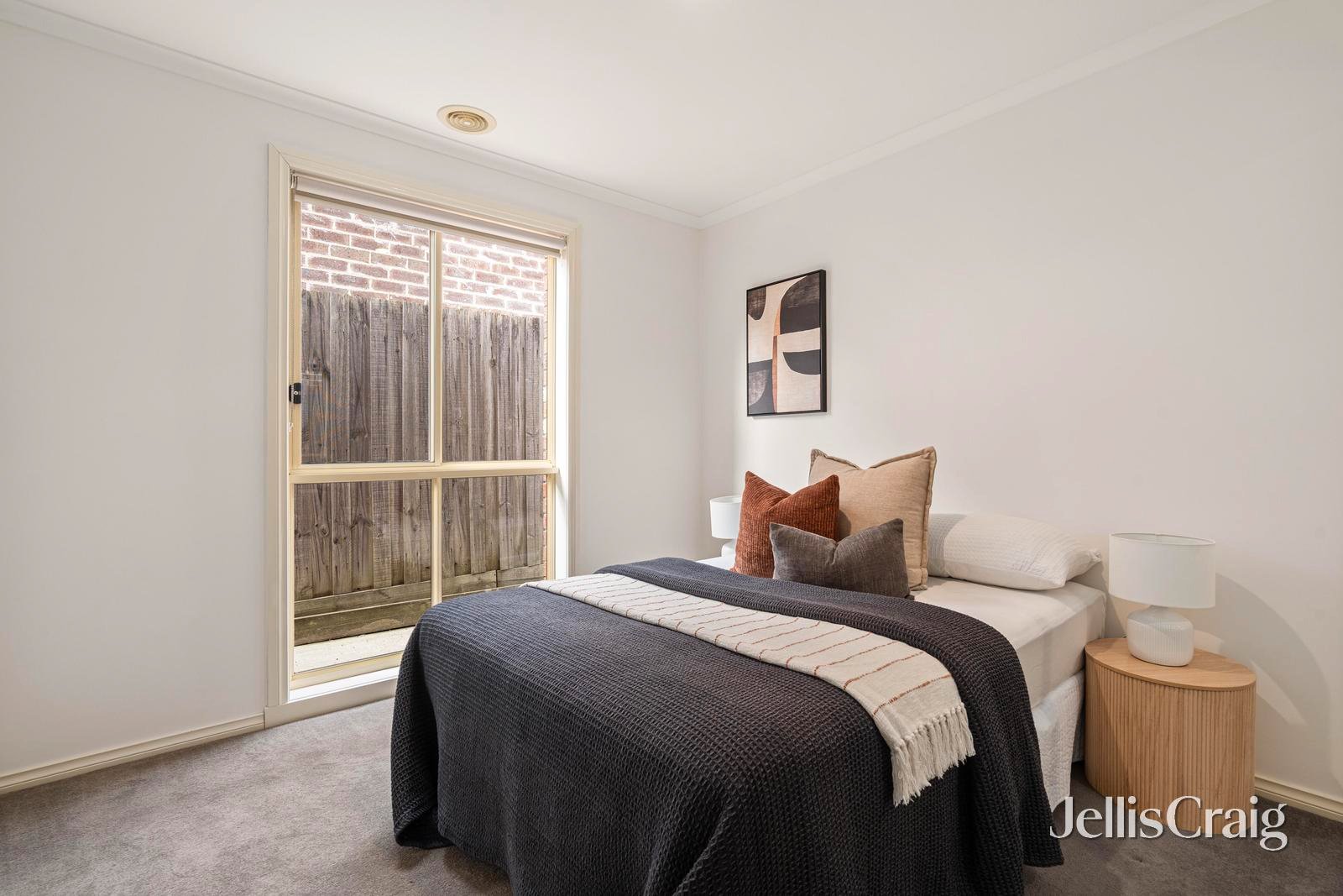 2A Royal Avenue, Heathmont image 7