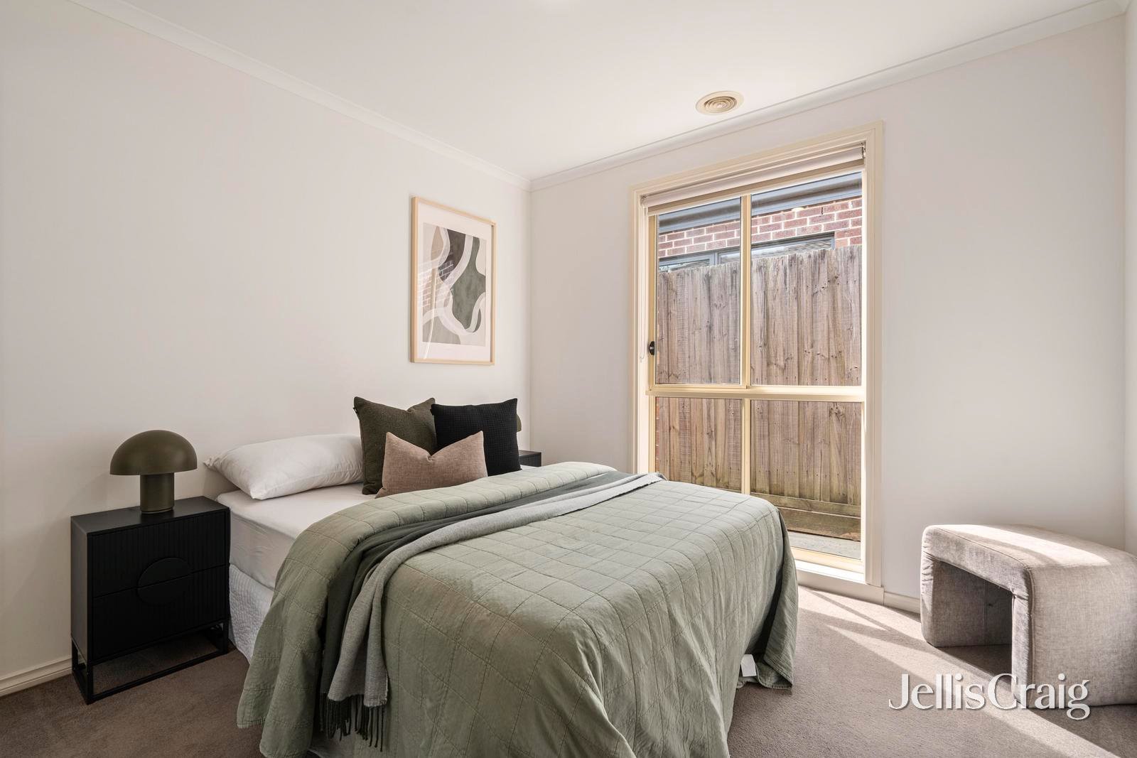 2A Royal Avenue, Heathmont image 9