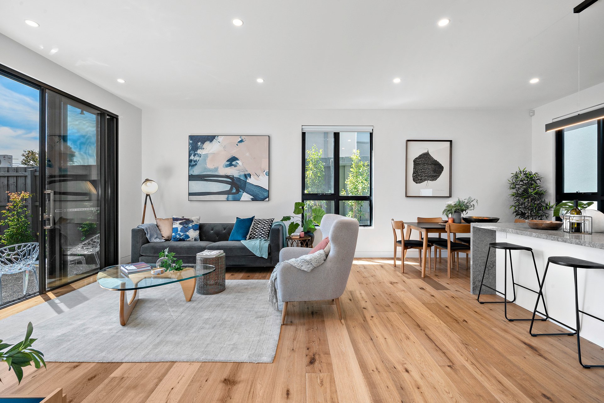 Property Gallery Thumbnail 2
