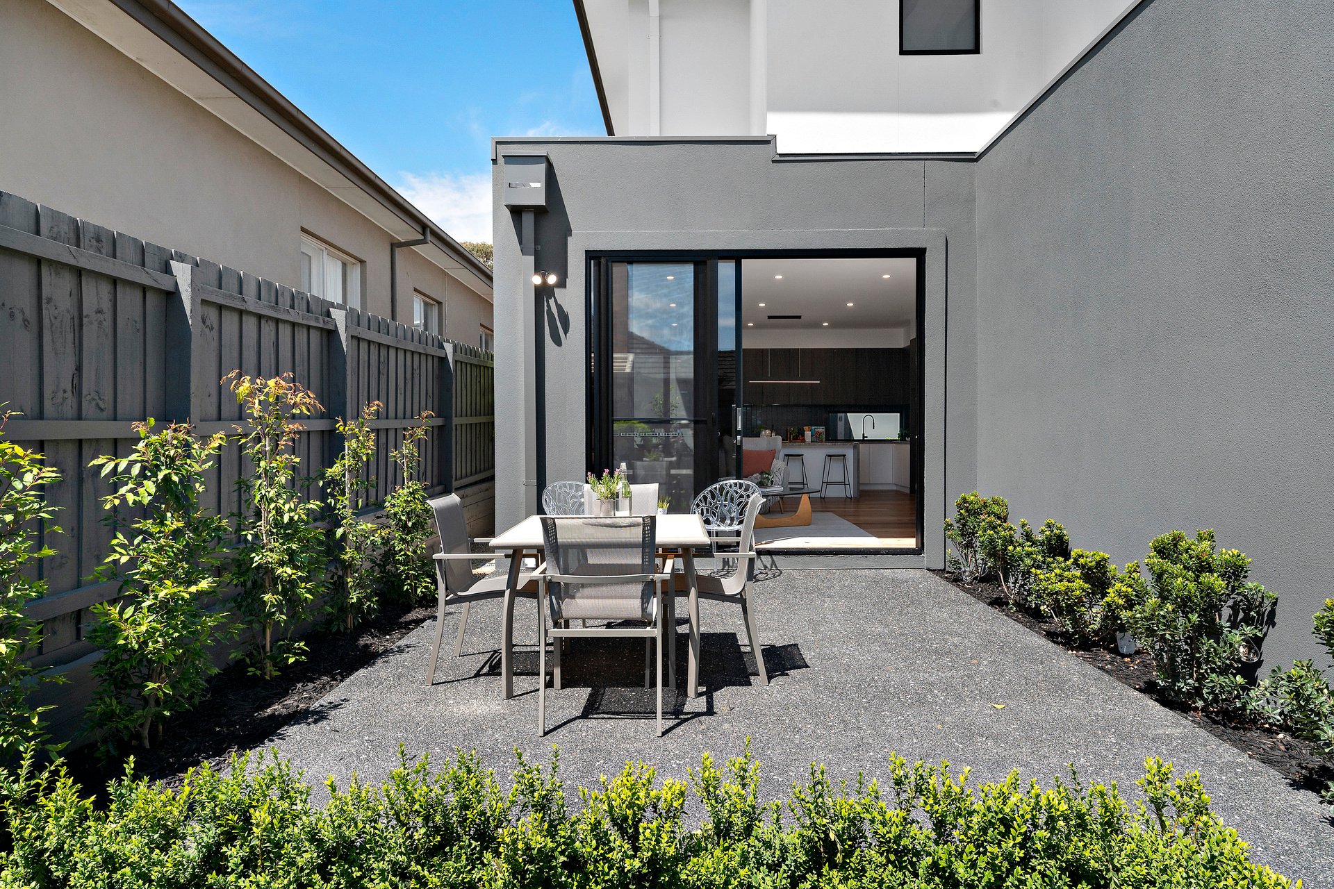 Property Gallery Thumbnail 12