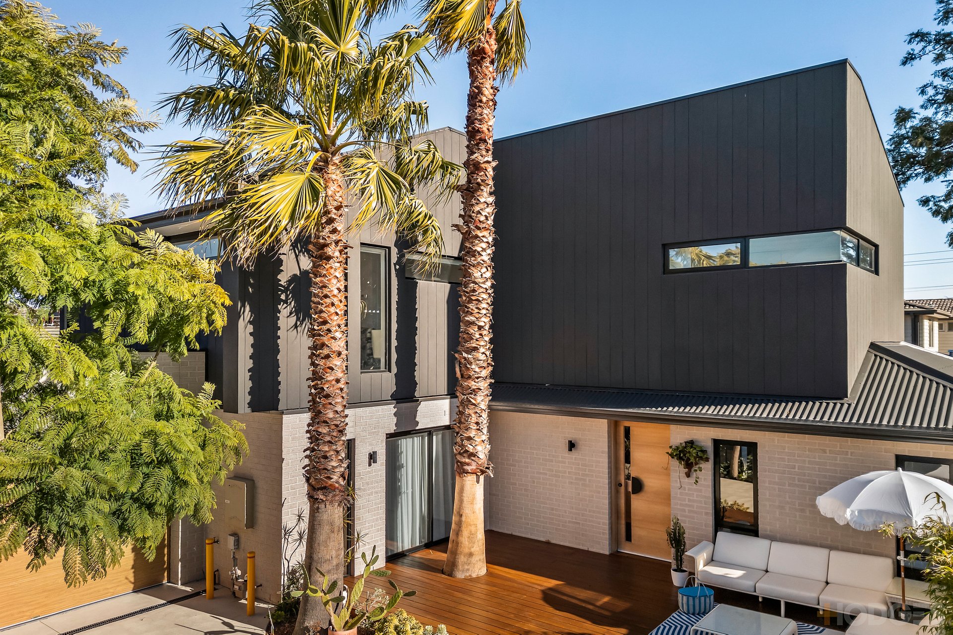 2A Stuart Avenue Cheltenham