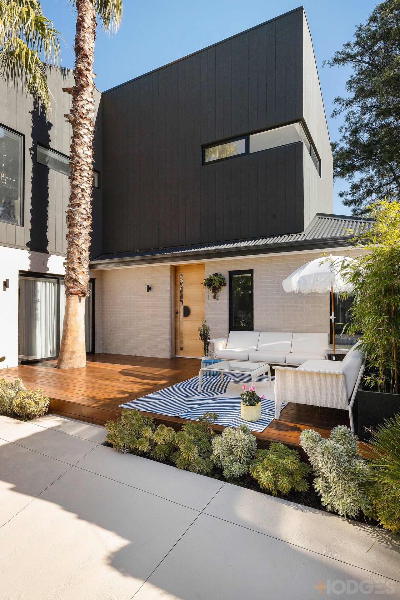 2A Stuart Avenue Cheltenham