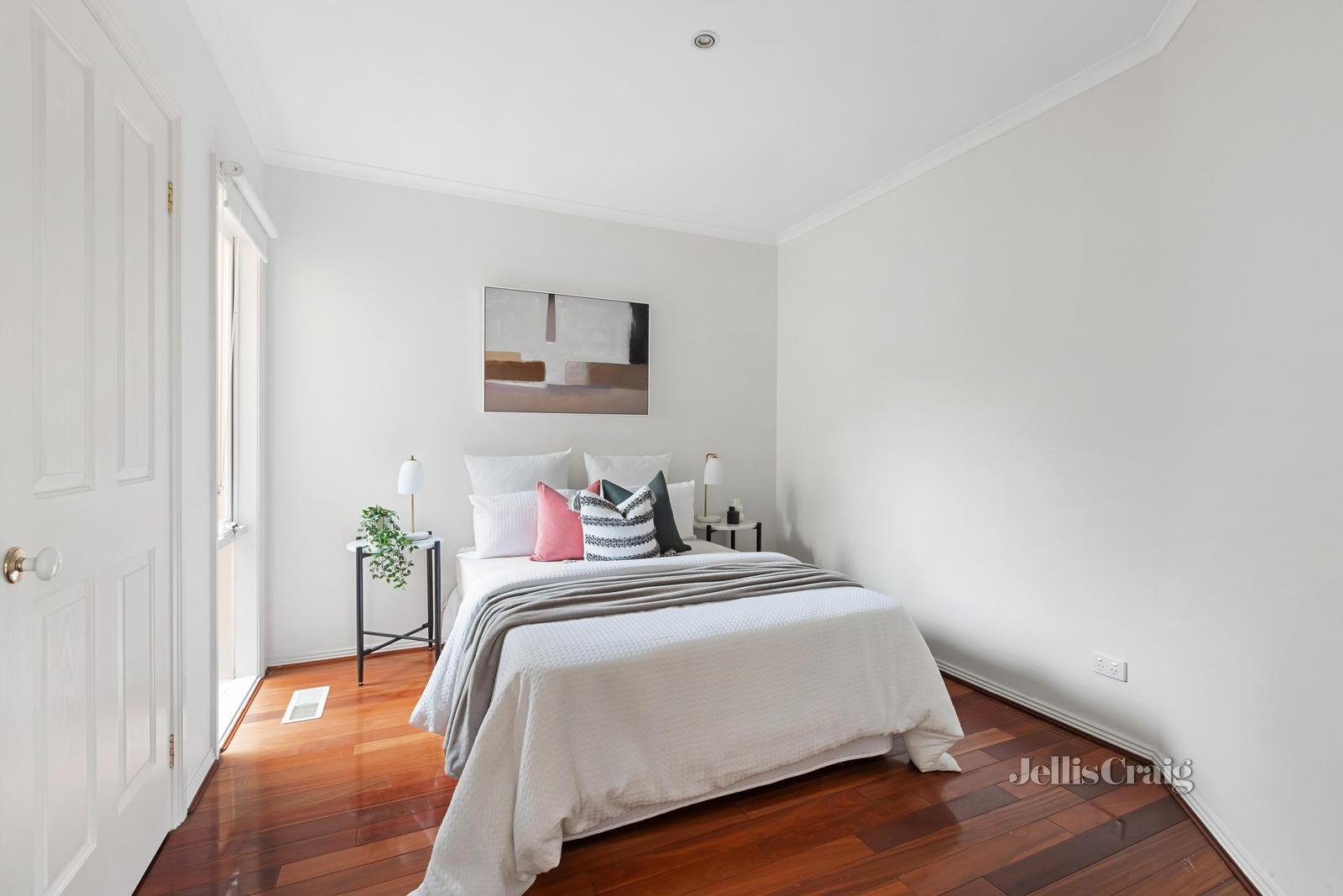 2a Twisden Road, Bentleigh image 8