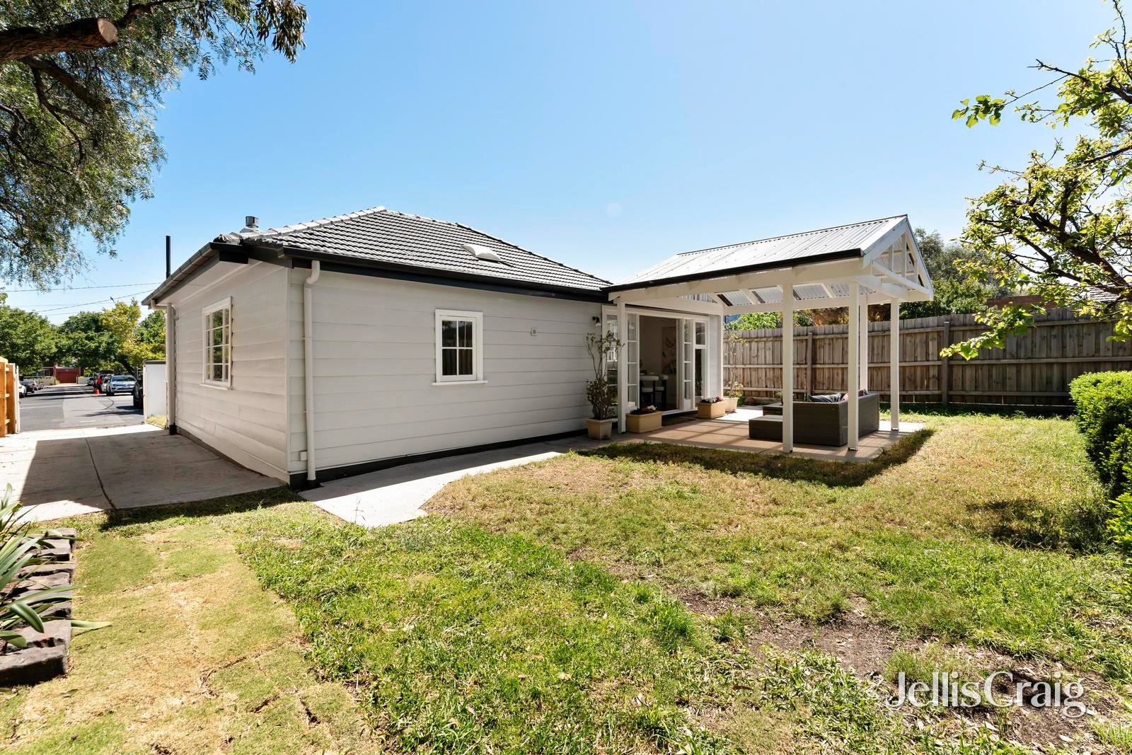 2A Unley Grove, Ascot Vale image 10