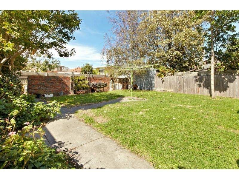 2A Upton Street, Altona image 8