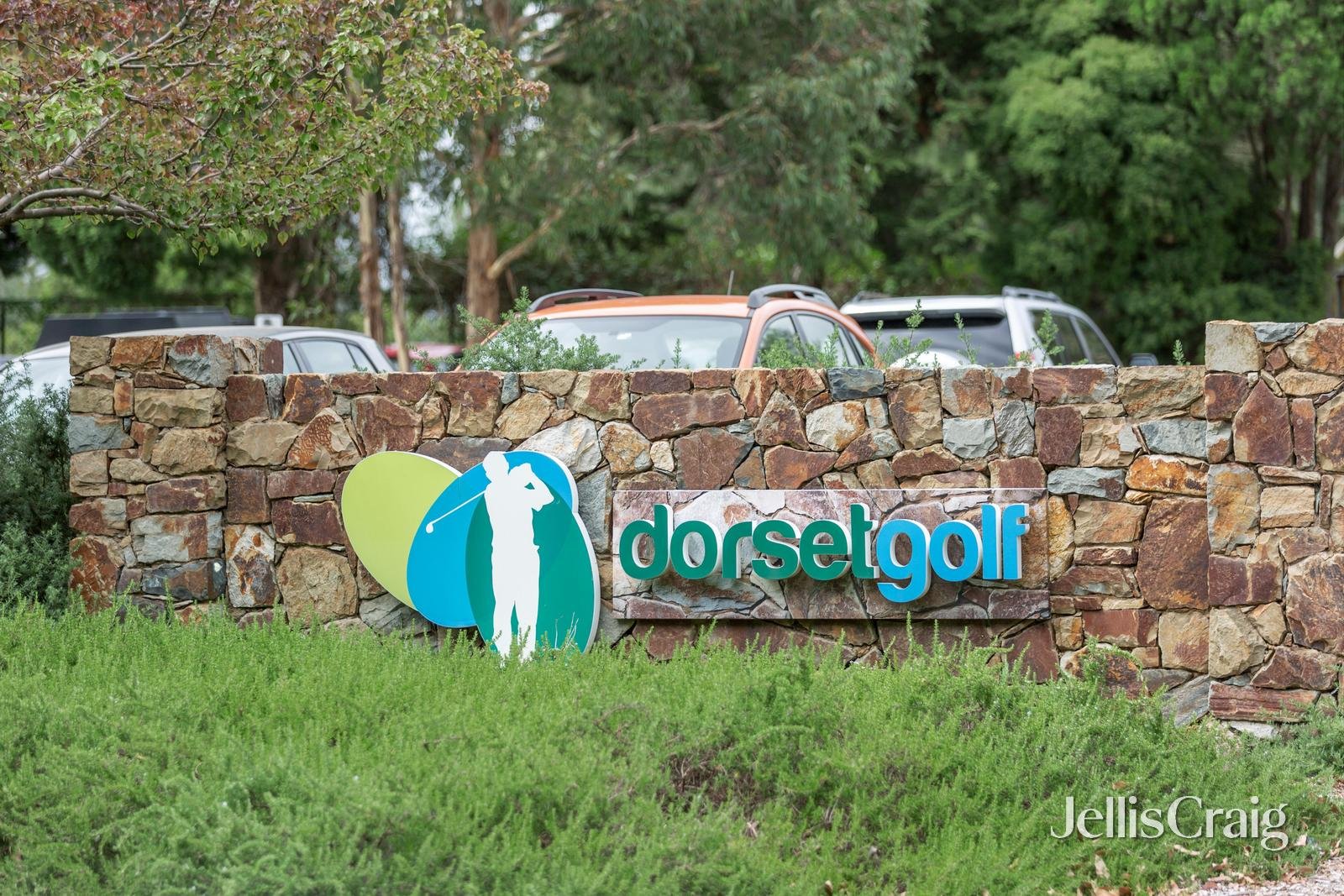 2a Venetian Court, Croydon image 11